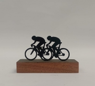 Cyclists (duel) 